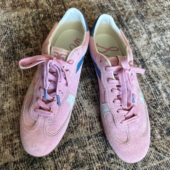 Sam Edelman Kallen Sneaker in Lolita Pink/Flex Navy Suede
size 9.5 - Picture 8 of 12